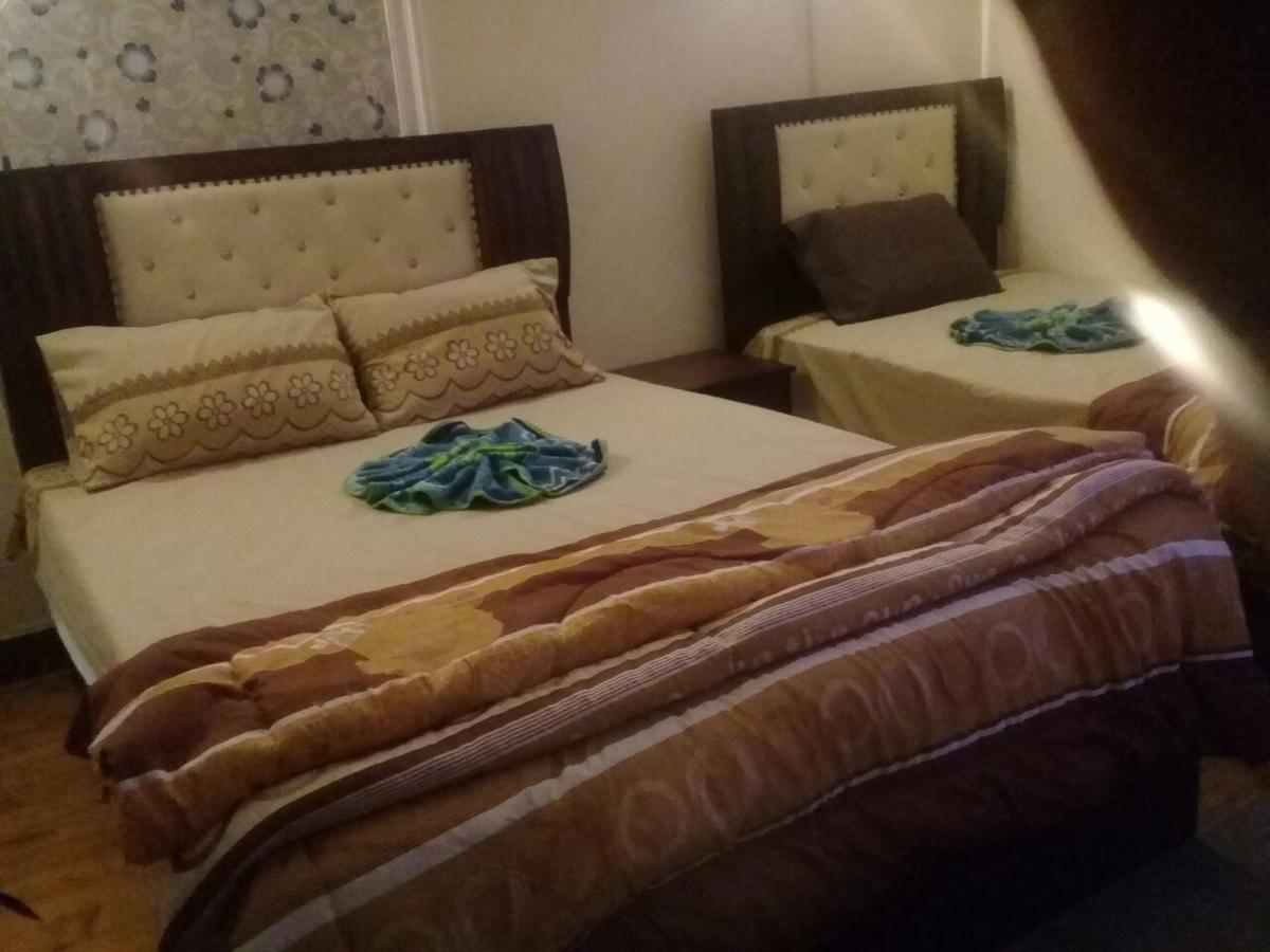 Hi Nile Plaza Hostel القاهرة المظهر الخارجي الصورة