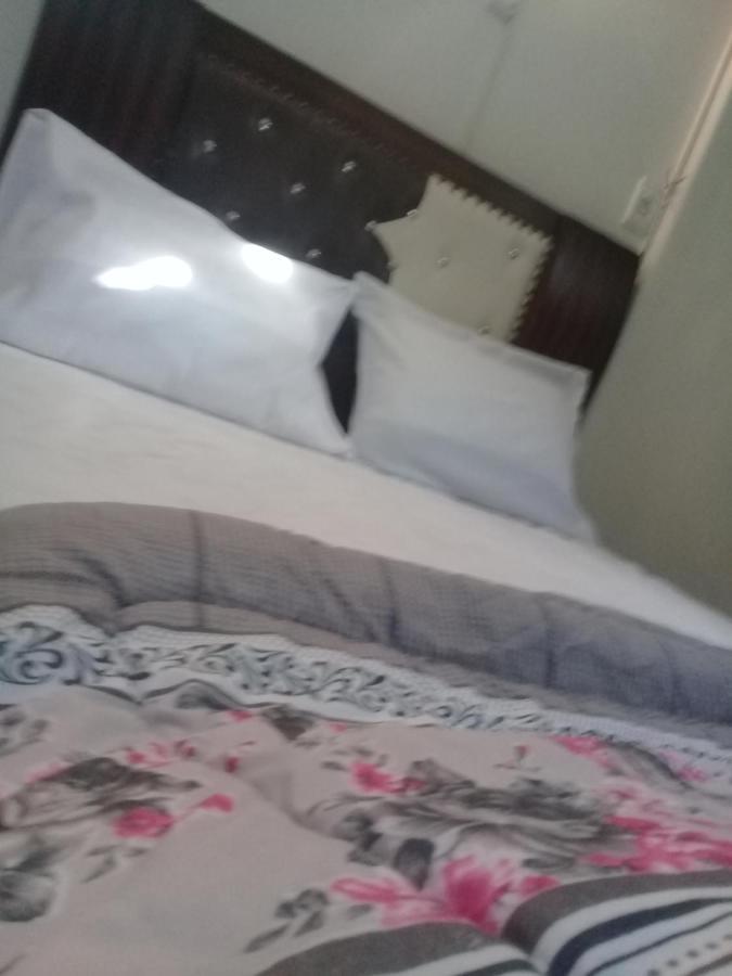 Hi Nile Plaza Hostel القاهرة المظهر الخارجي الصورة